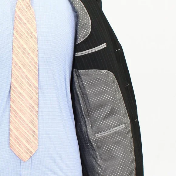 J. Ferrar 40L 36x32 Black Striped 3-Button Suit R259